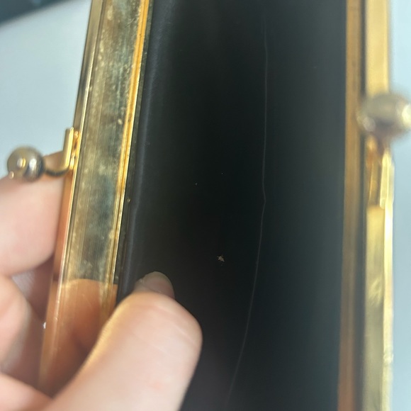 Antique floral tapestry clutch purse - Picture 11 of 11